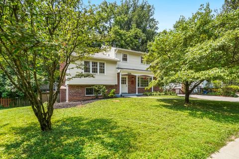 Homes For Sale - 13410 Dowlais Drive<br/> Montgomery County, ROCKVILLE, MD 20853