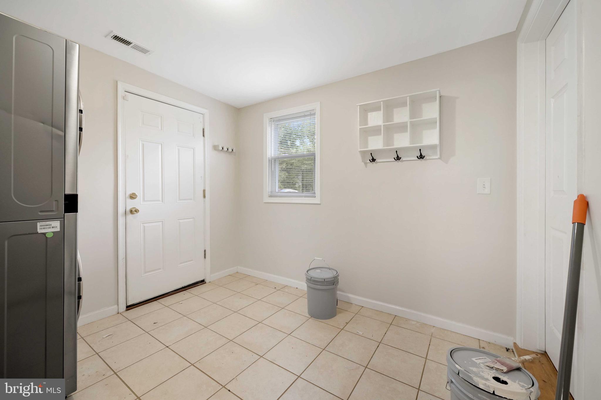 OWINGS MILLS - Residential Lease