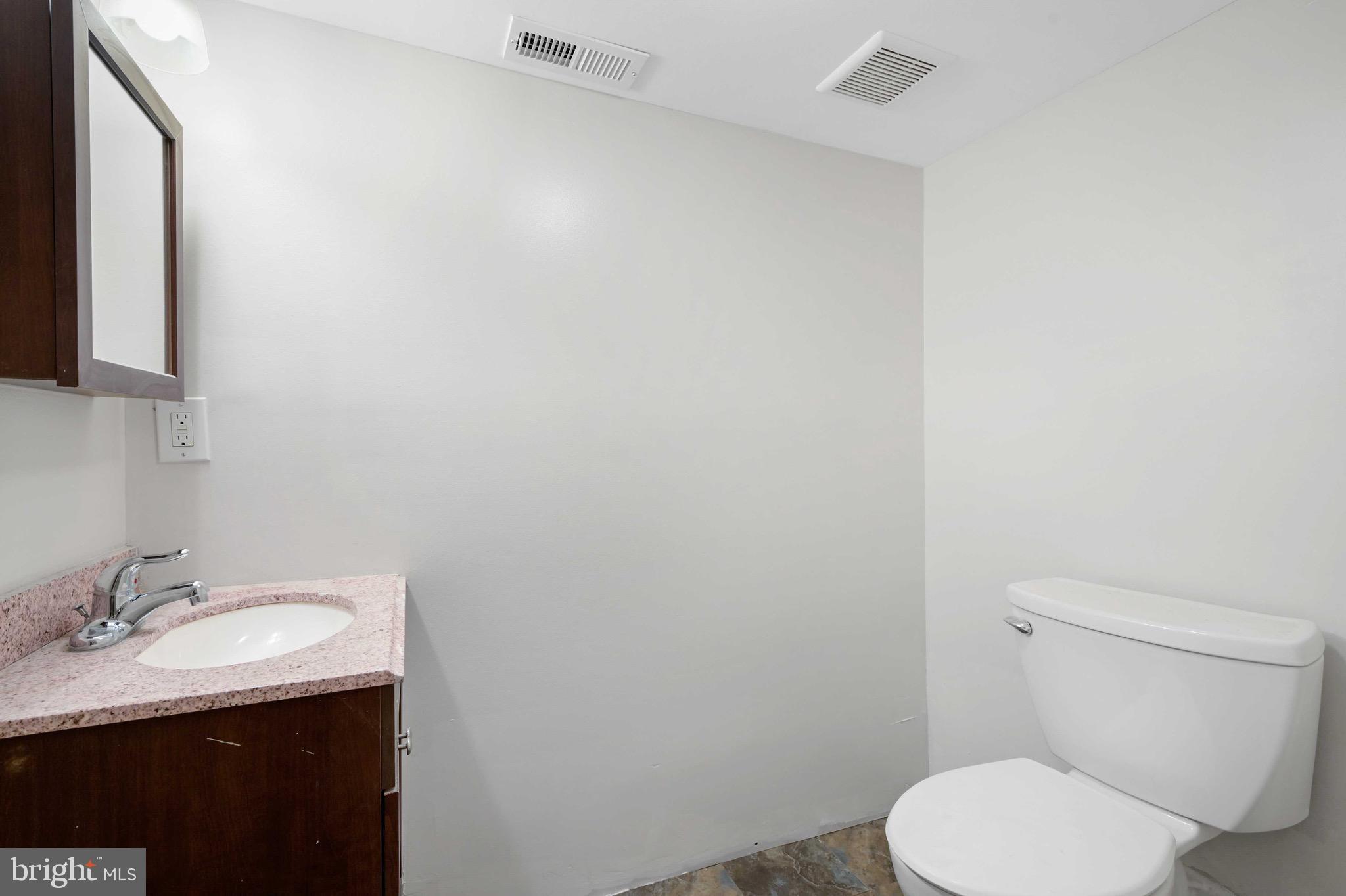 OWINGS MILLS - Residential Lease