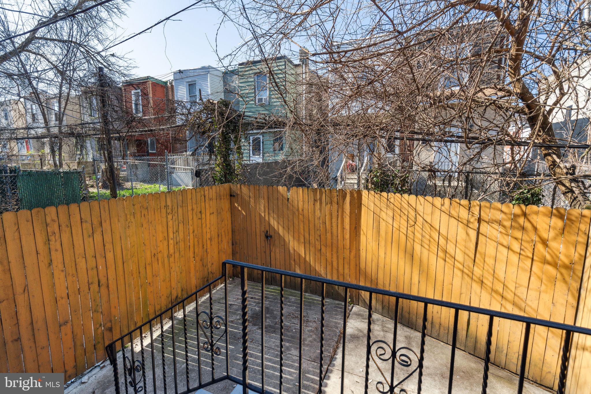 GERMANTOWN - Residential