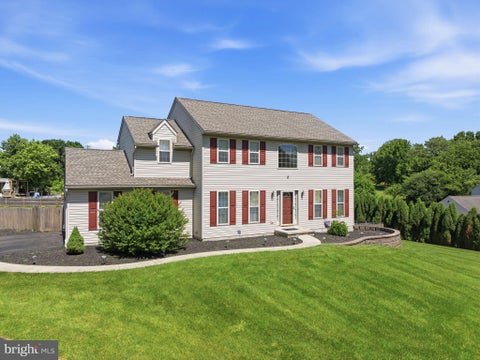 Homes For Sale - 101 White Doe Drive<br/> LINCOLN UNIVERSITY, PA 19352