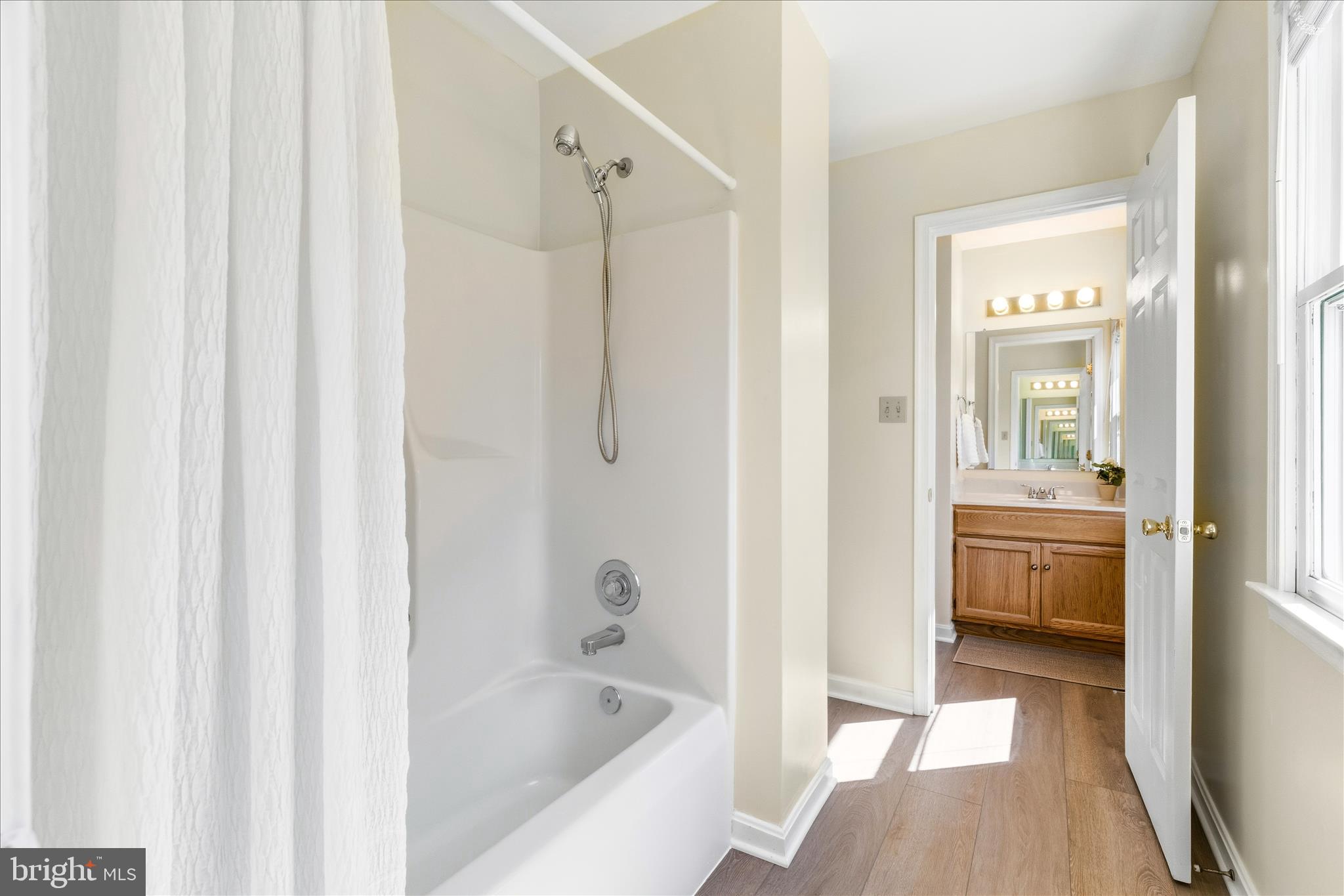 MIDDLETOWN - Residential