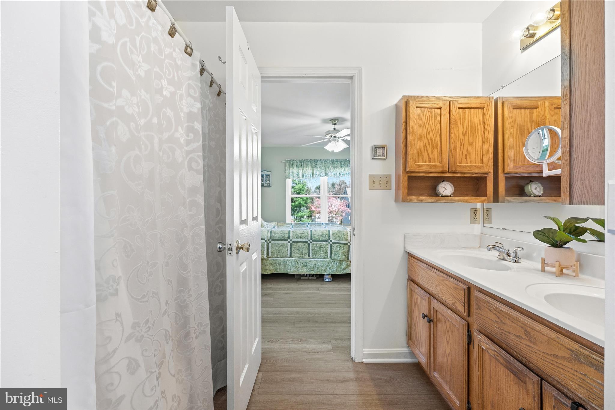 MIDDLETOWN - Residential