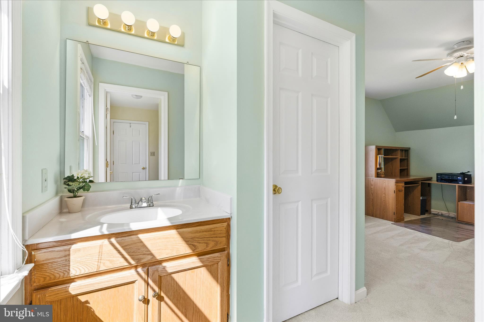 MIDDLETOWN - Residential