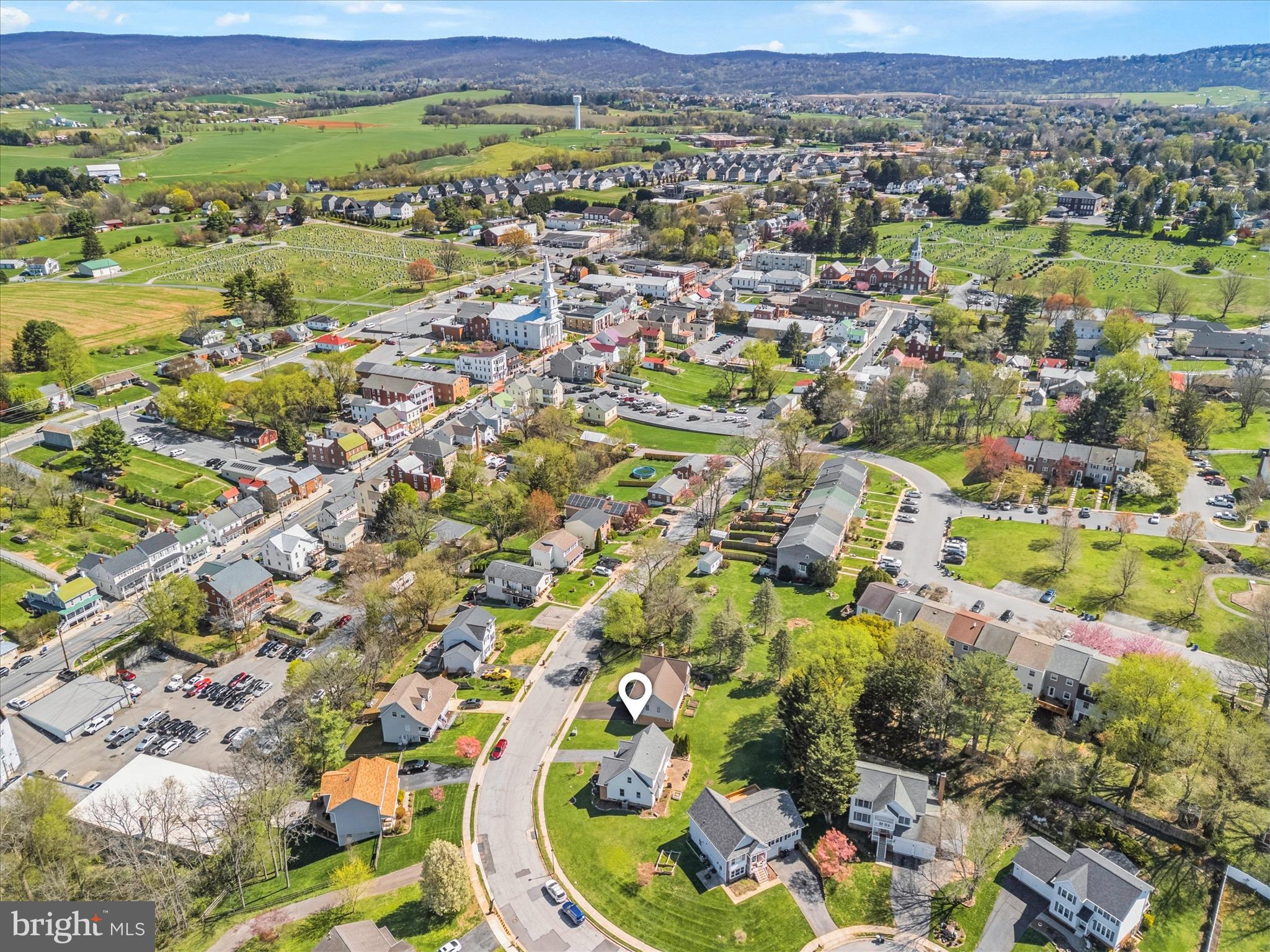 MIDDLETOWN - Residential