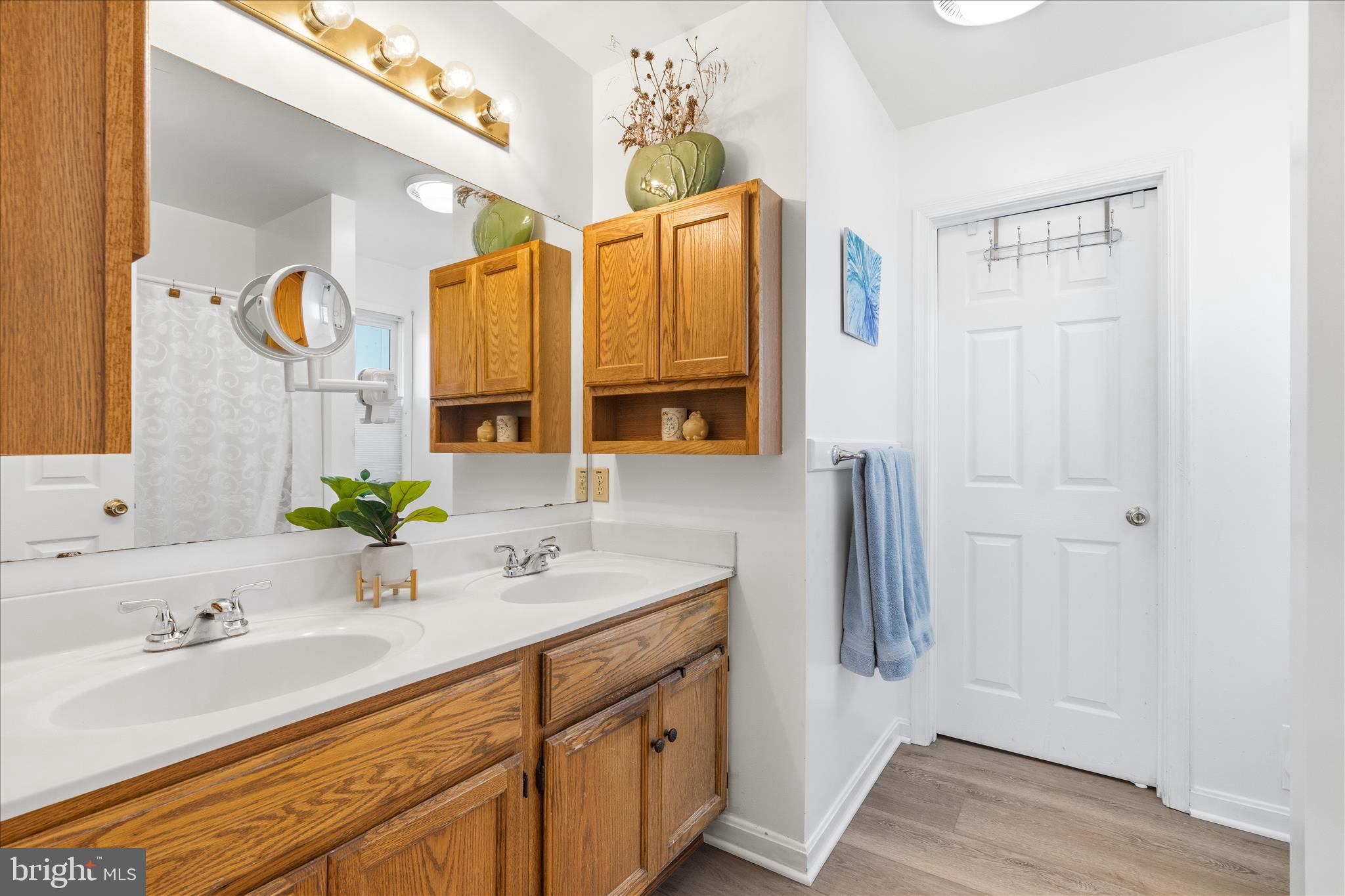 MIDDLETOWN - Residential