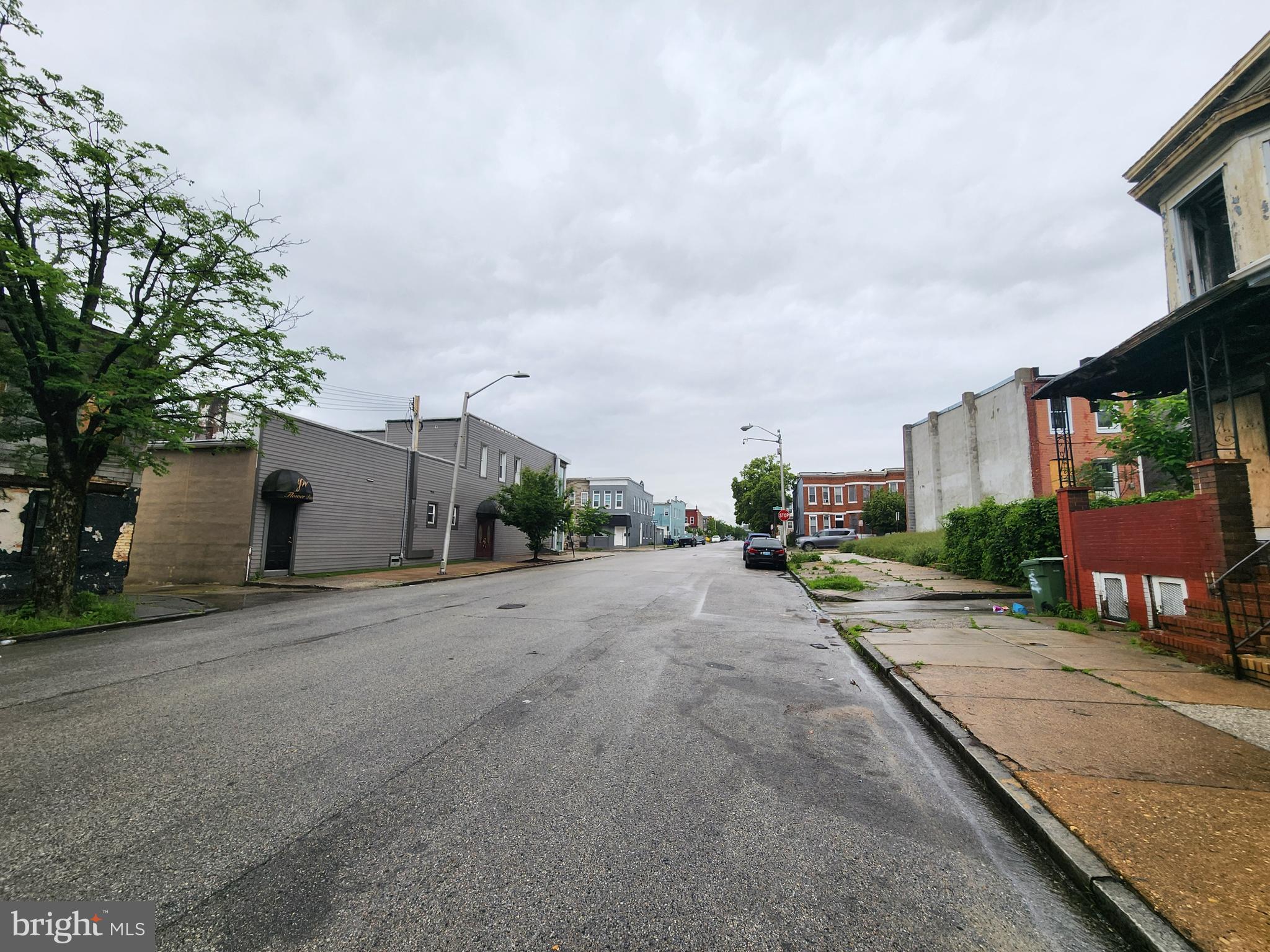 SANDTOWN-WINCHESTER - Residential