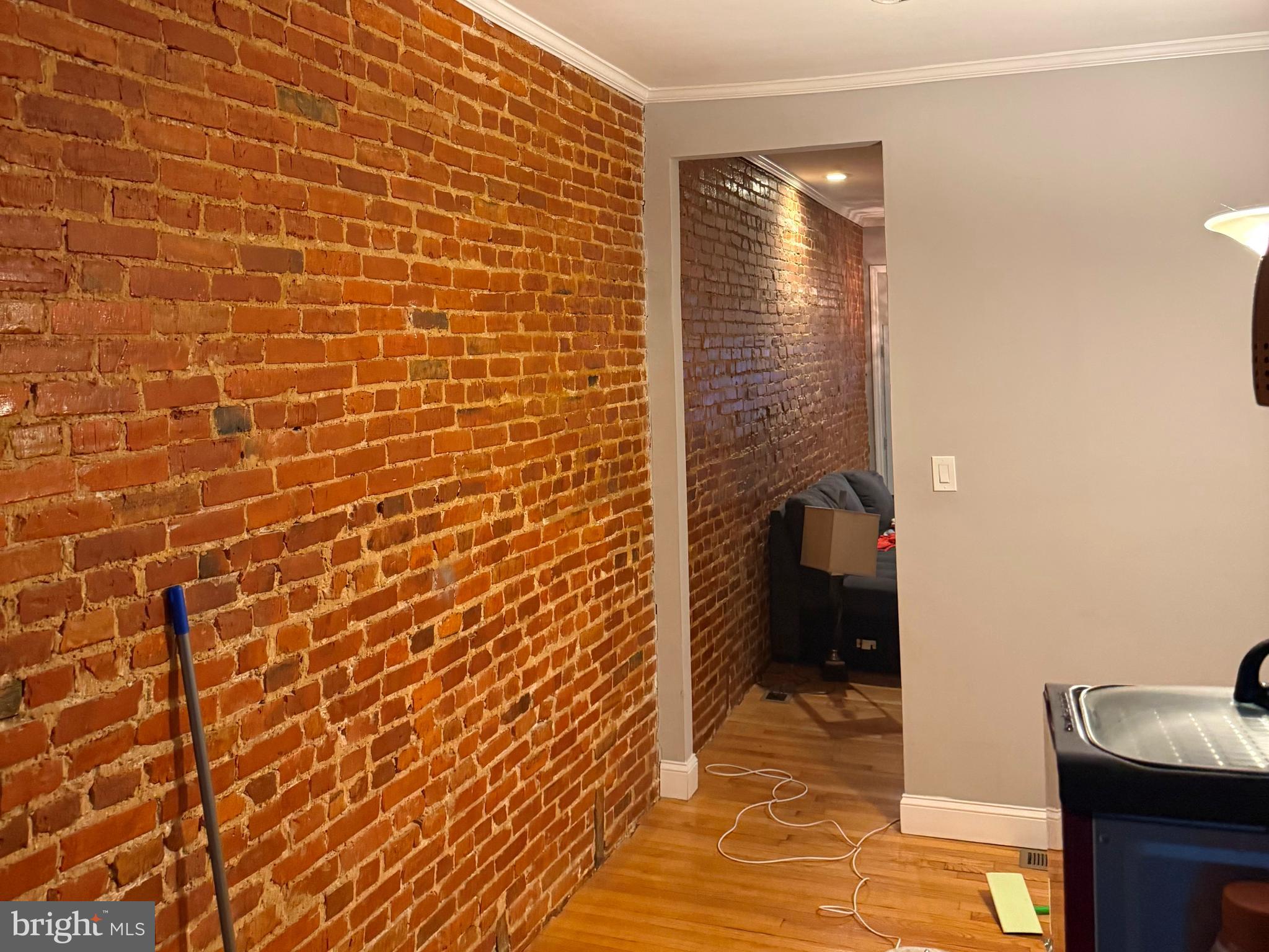 SANDTOWN-WINCHESTER - Residential