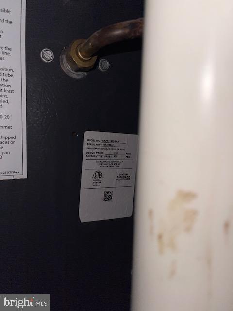 EAGER PARK TOWNHOMES - Residential