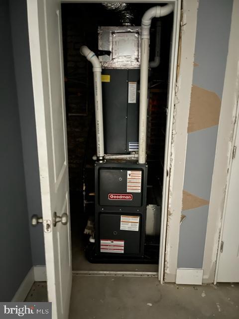 EAGER PARK TOWNHOMES - Residential