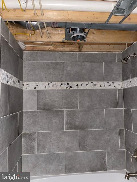 EAGER PARK TOWNHOMES - Residential