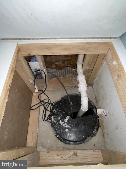 EAGER PARK TOWNHOMES - Residential