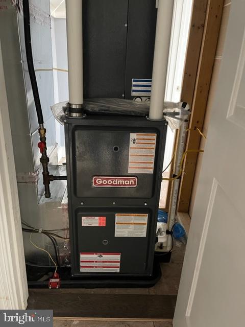 EAGER PARK TOWNHOMES - Residential