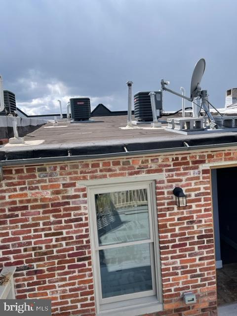 EAGER PARK TOWNHOMES - Residential