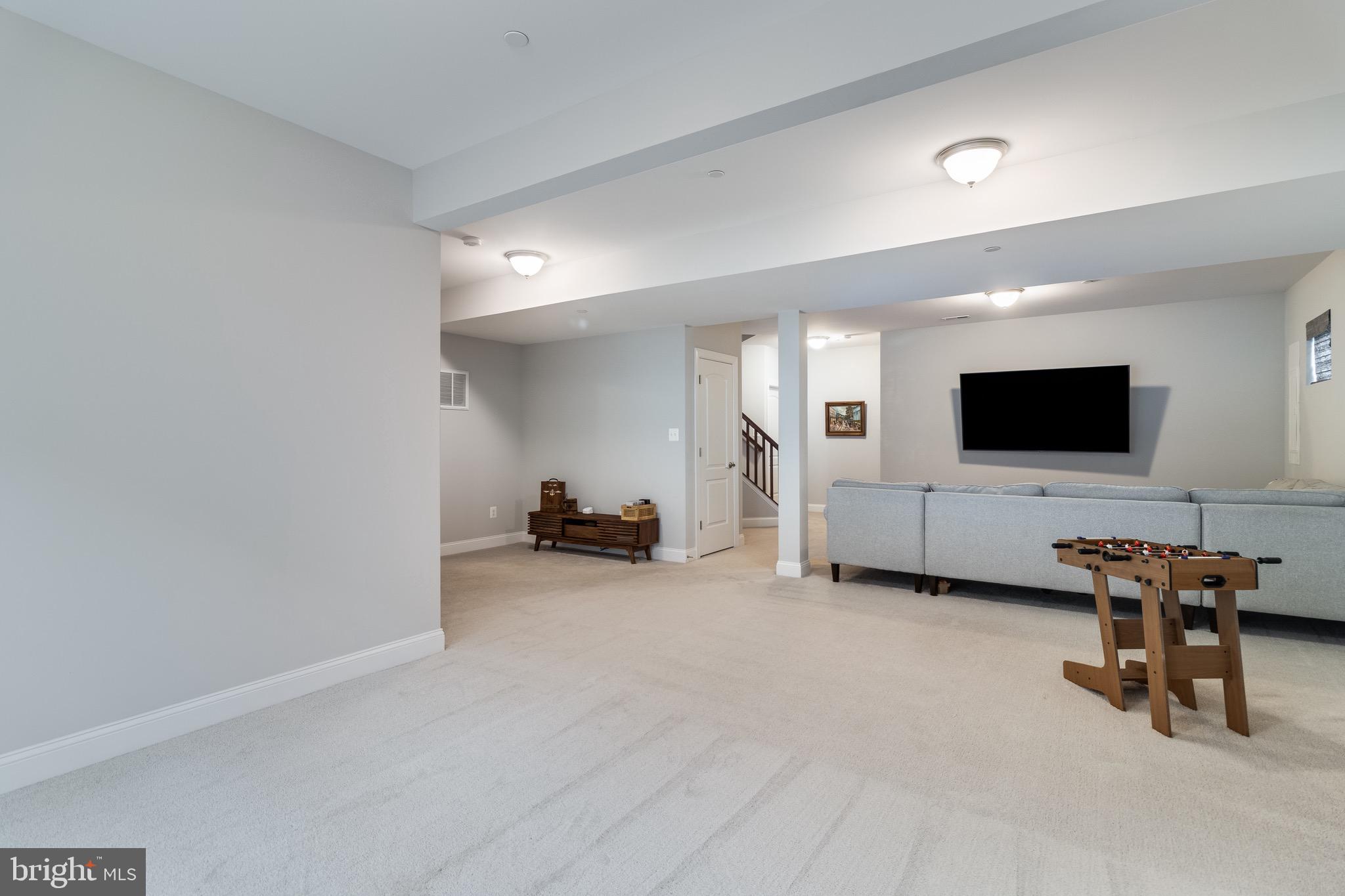 MEADOWS AT TOWN RUN - Residential