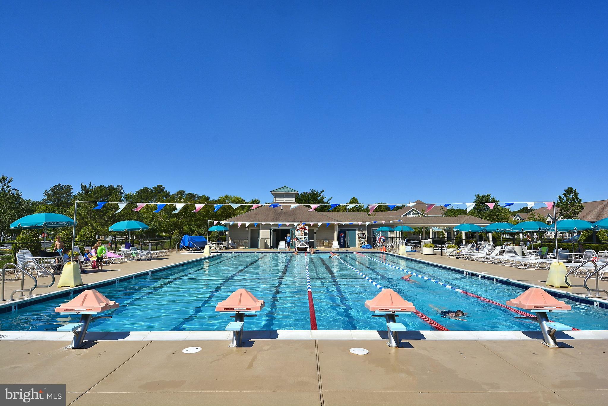 39055 LAKESHORE COURT 53068