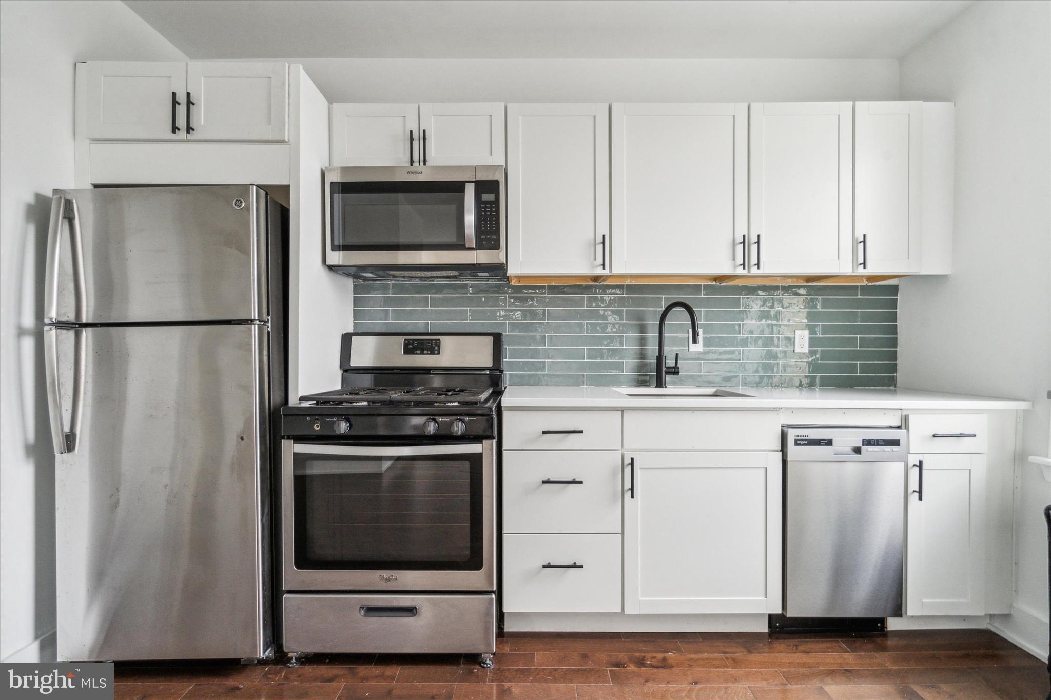 FISHTOWN - Residential Lease