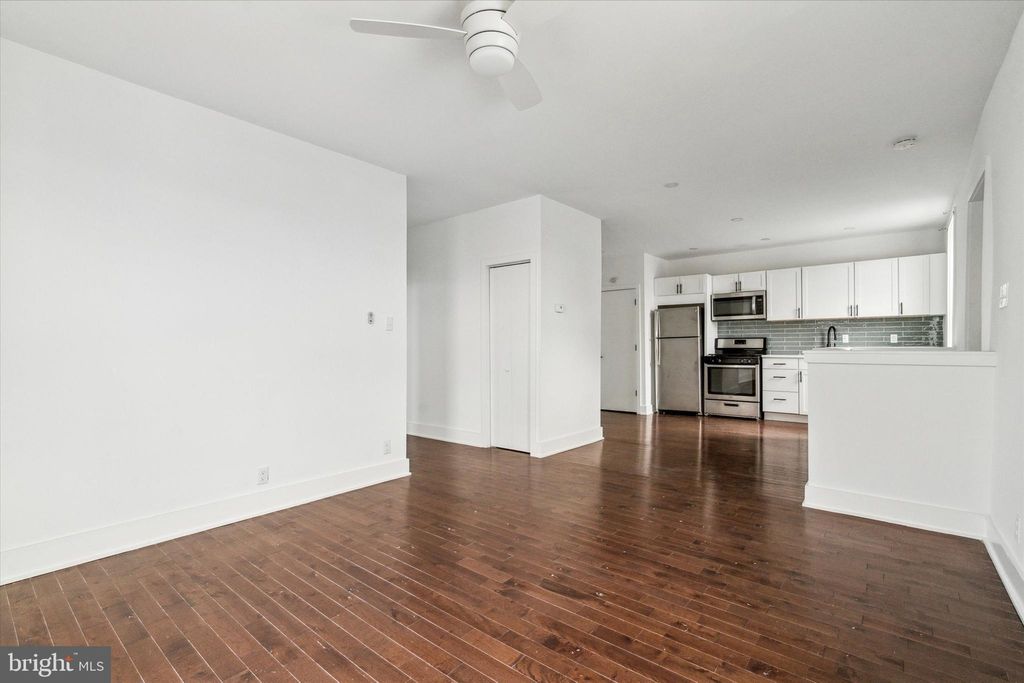 Photo of 2118 S Dauphin St #2R, PHILADELPHIA, PA 19125 (MLS # PAPH2593384)