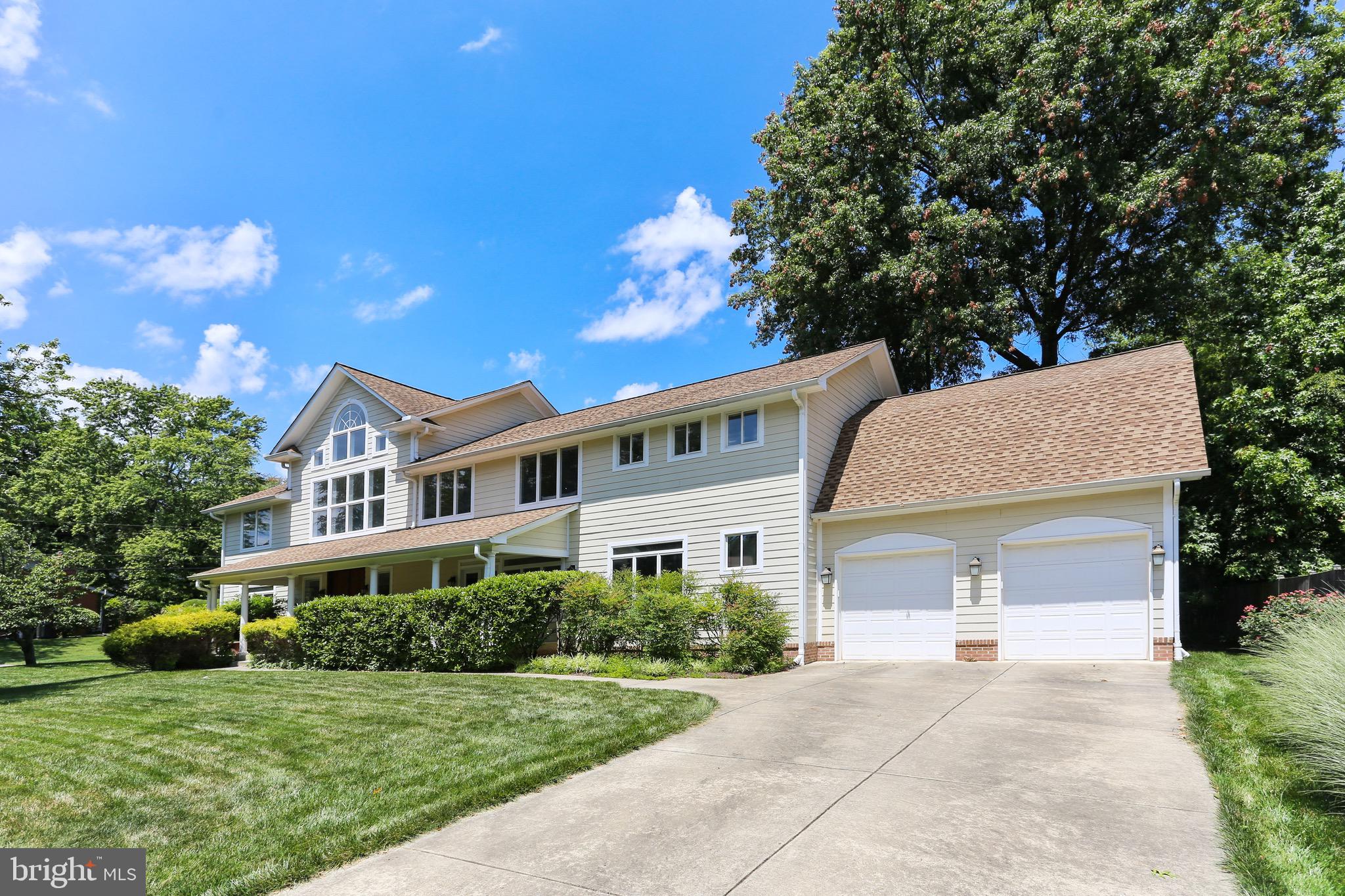 REGENCY ESTATES - Residential