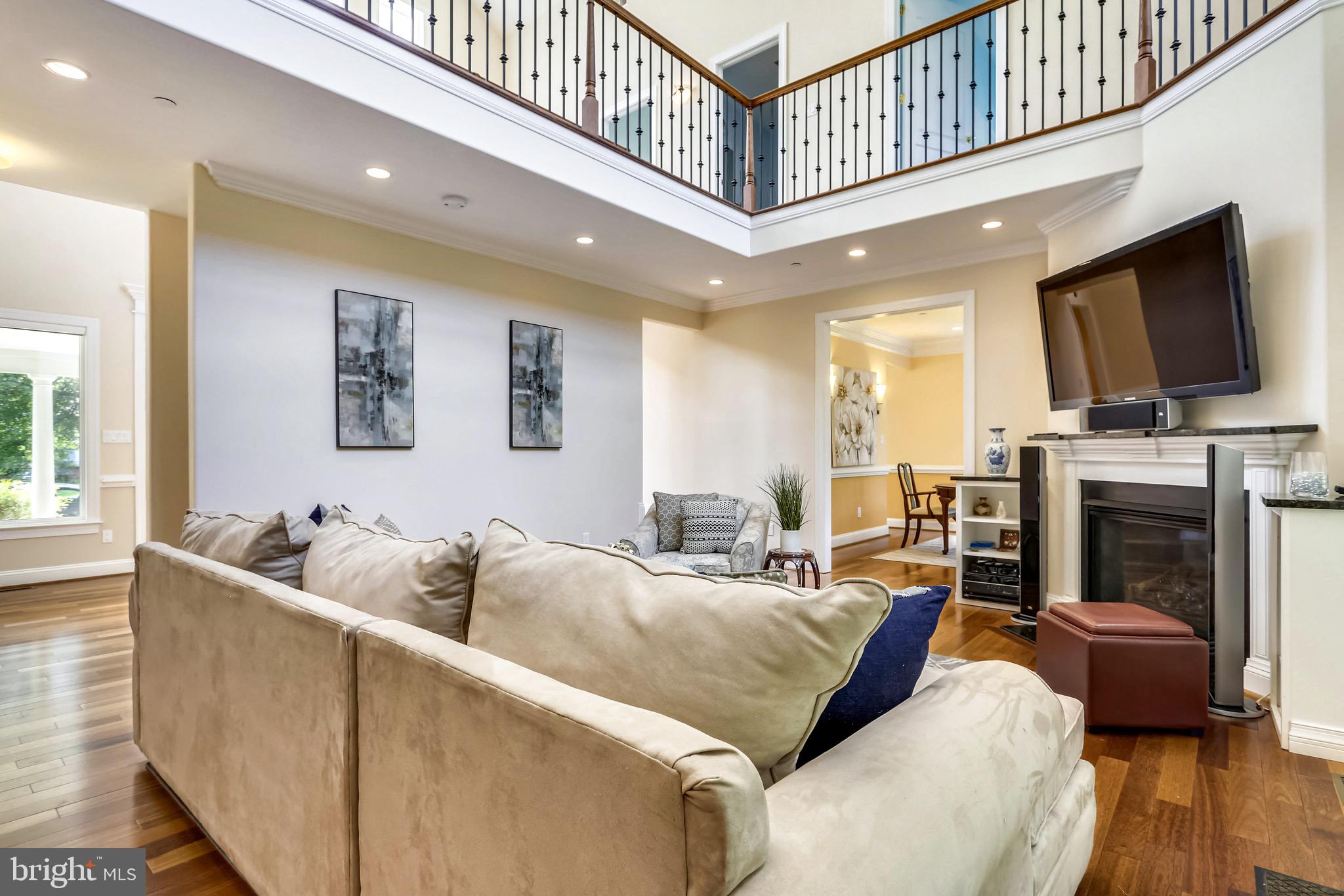 REGENCY ESTATES - Residential