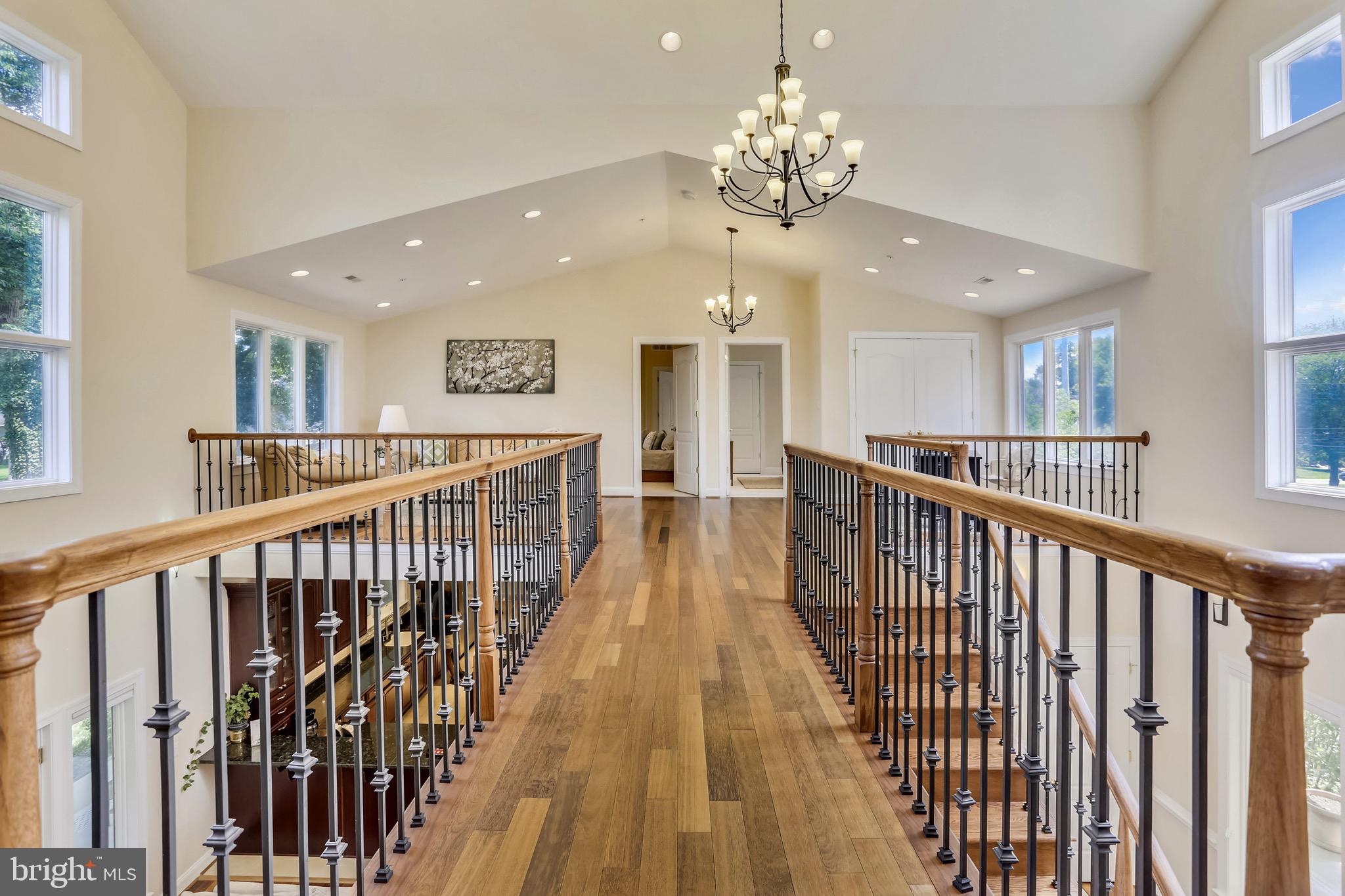 REGENCY ESTATES - Residential