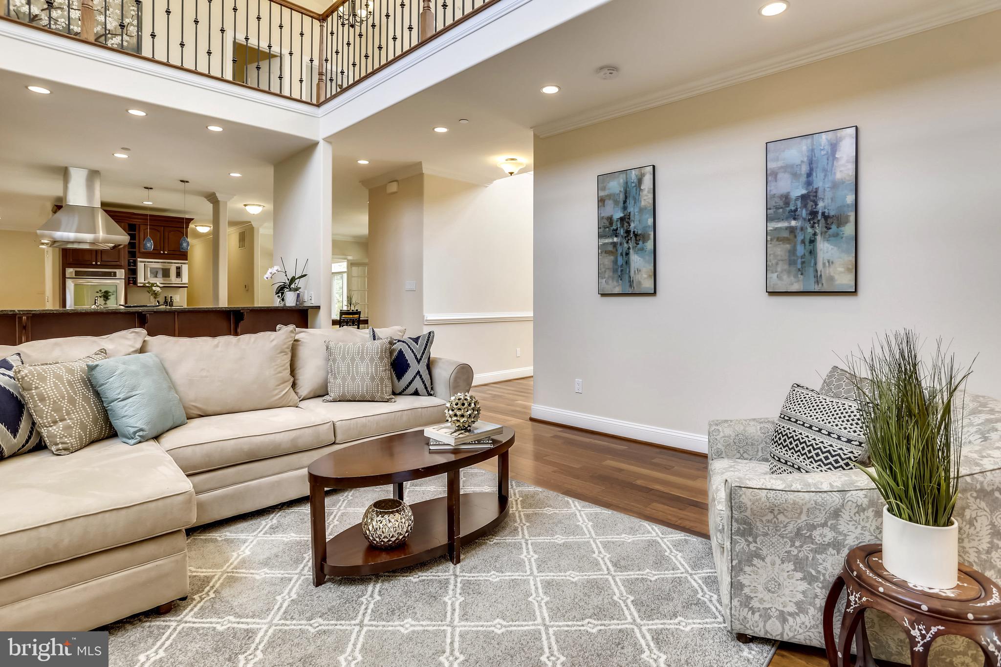 REGENCY ESTATES - Residential