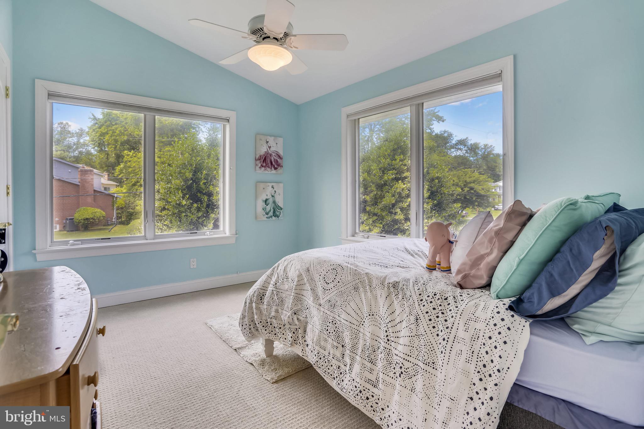 REGENCY ESTATES - Residential