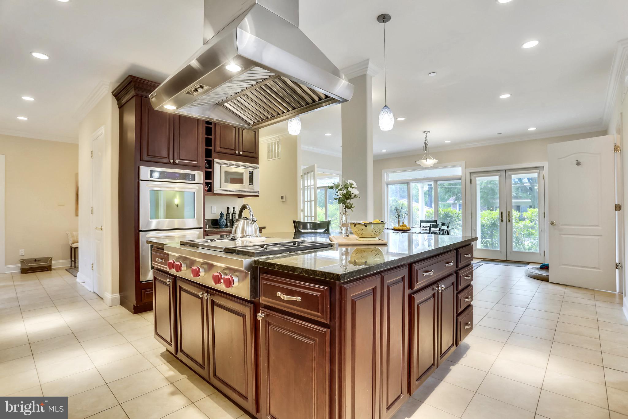REGENCY ESTATES - Residential