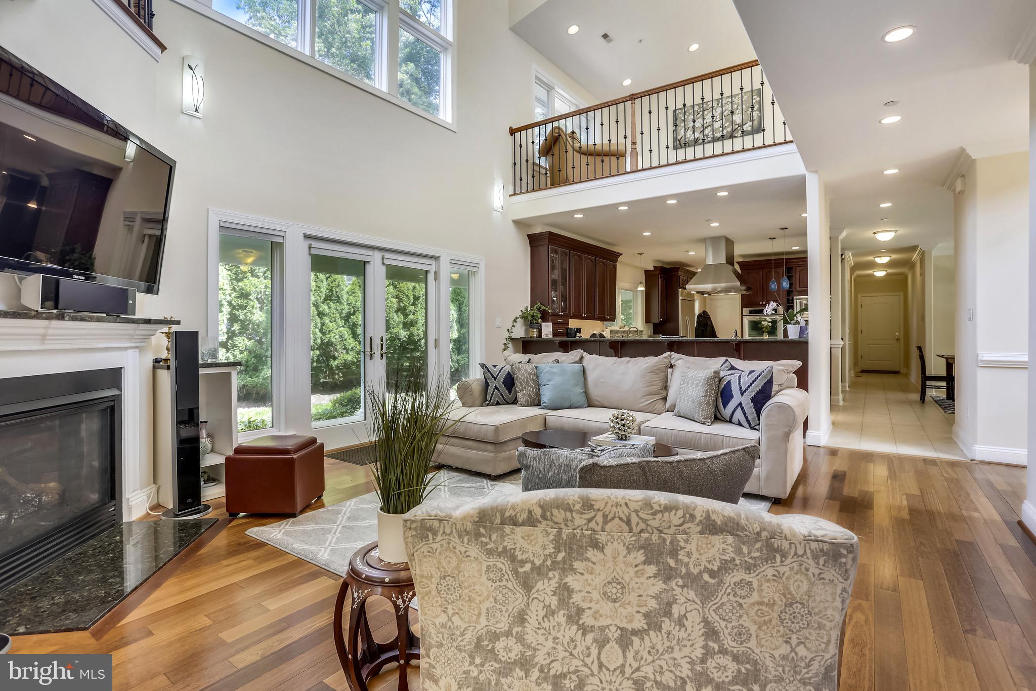 REGENCY ESTATES - Residential