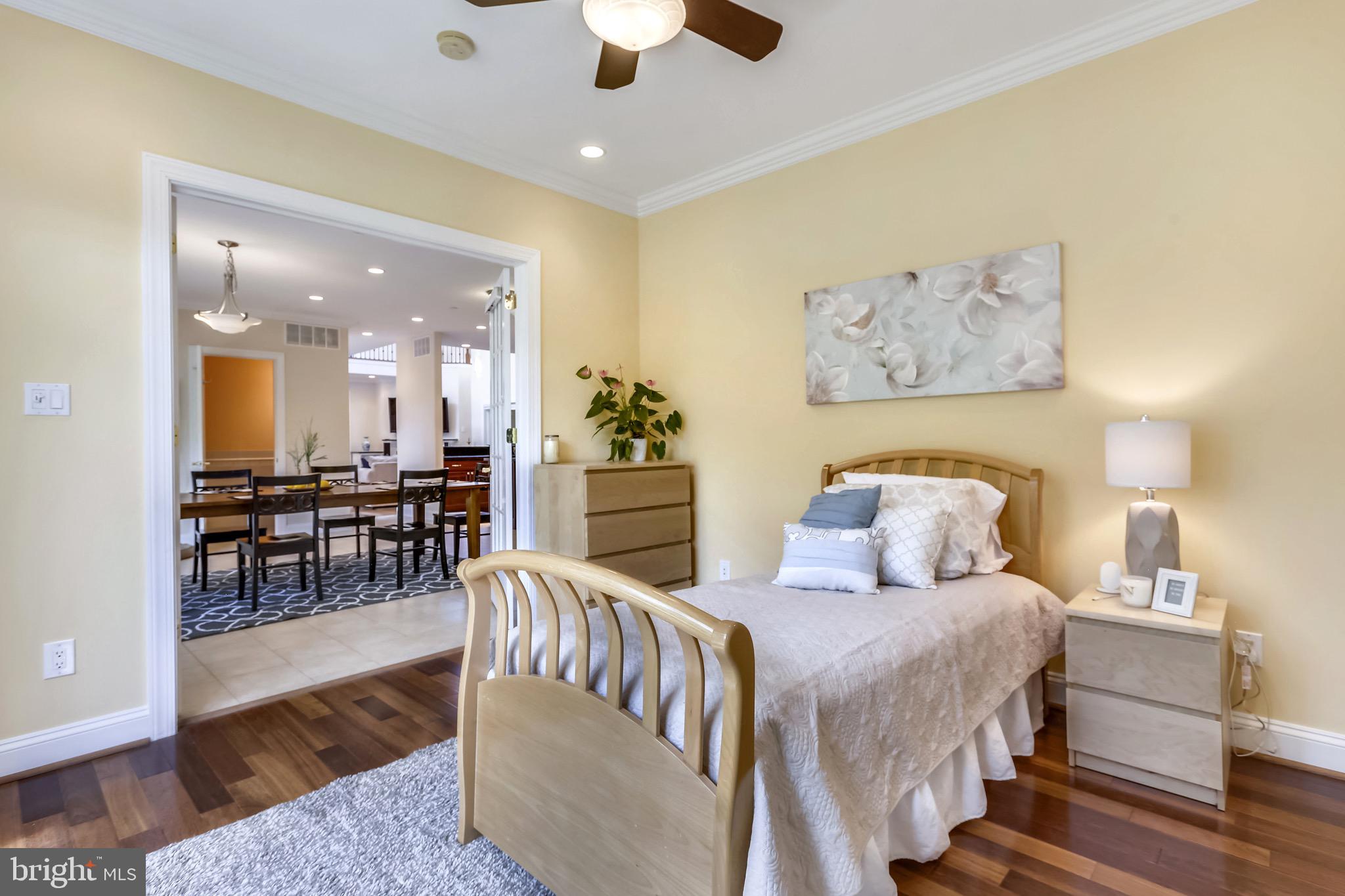 REGENCY ESTATES - Residential