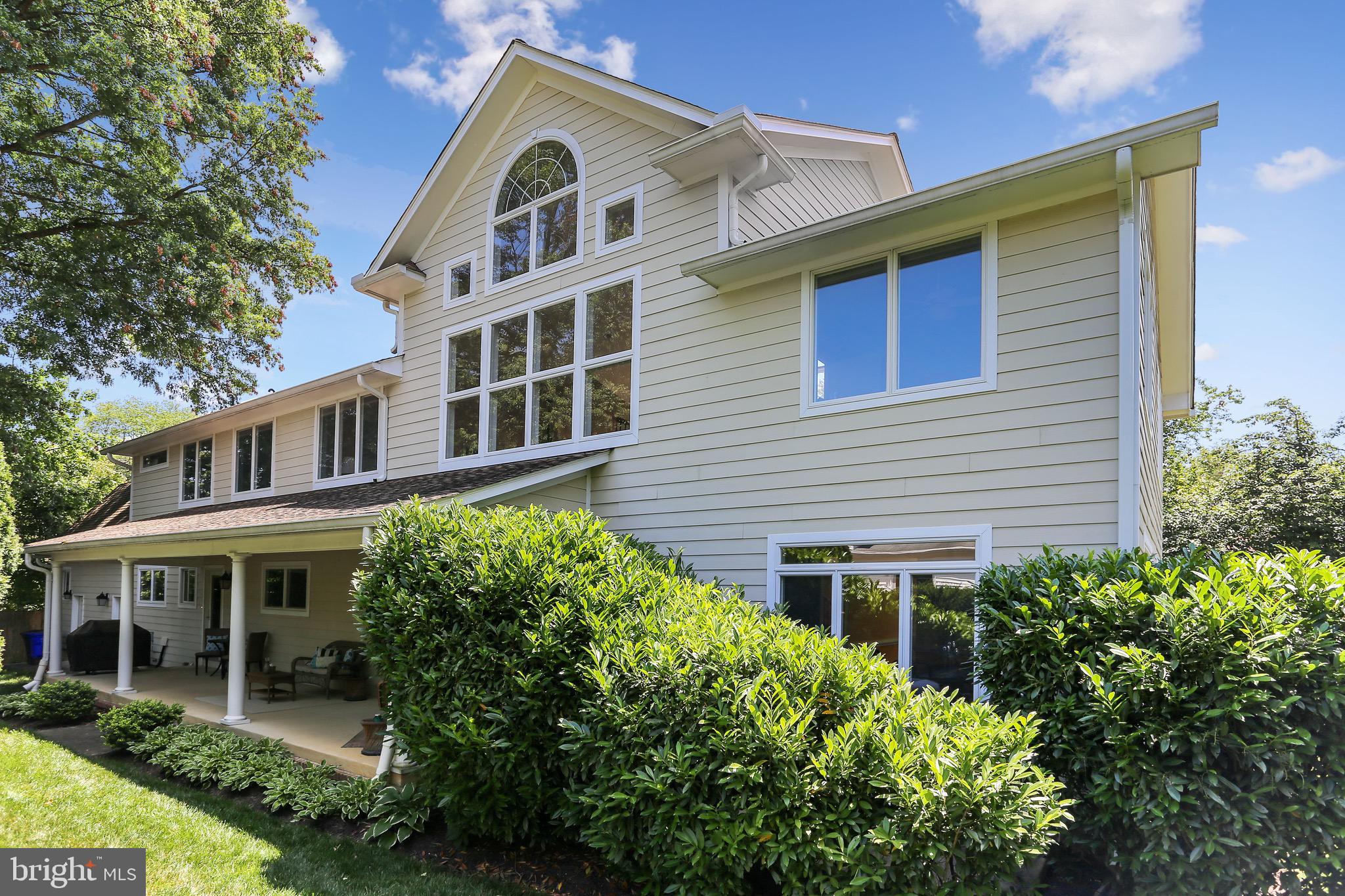 REGENCY ESTATES - Residential