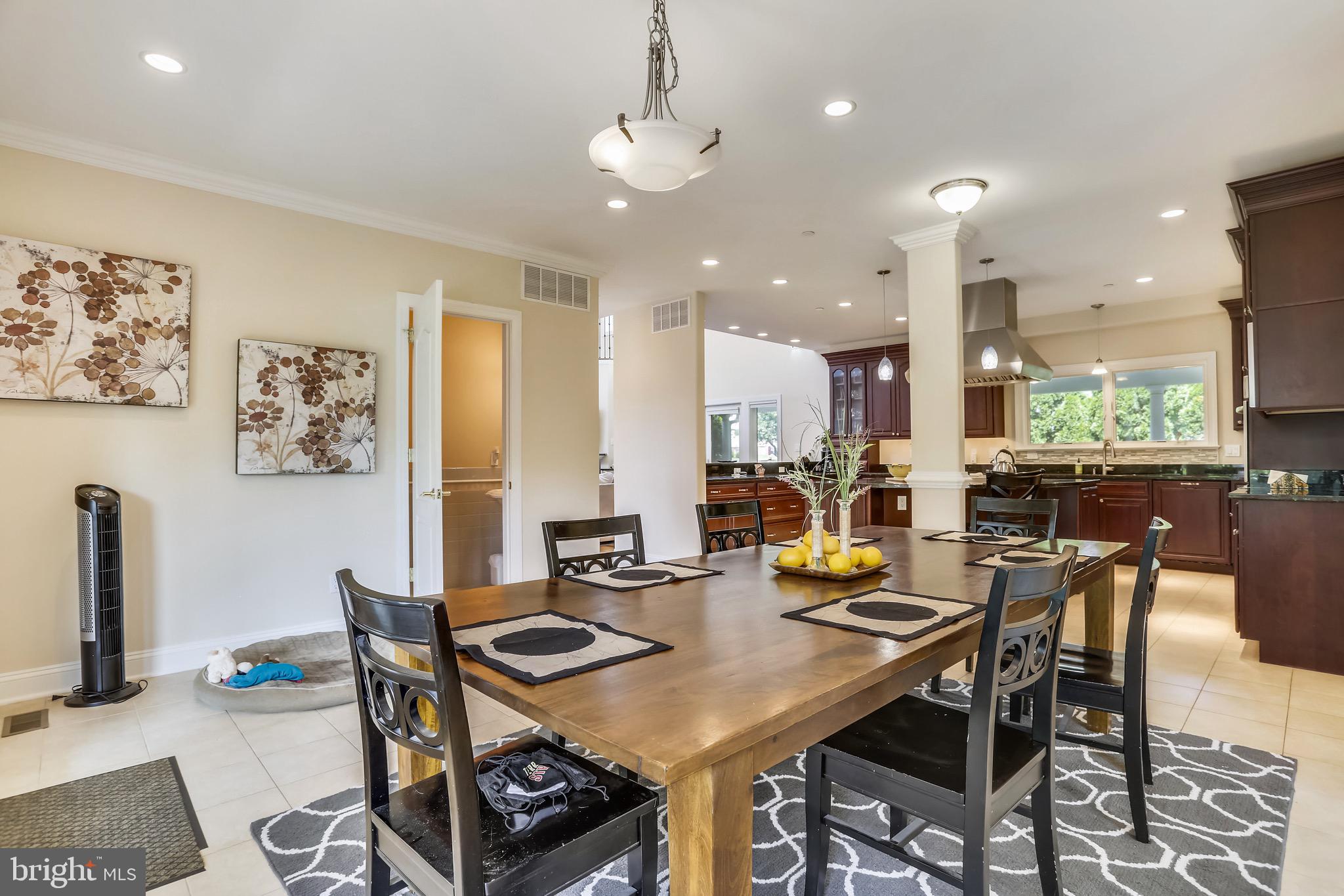 REGENCY ESTATES - Residential