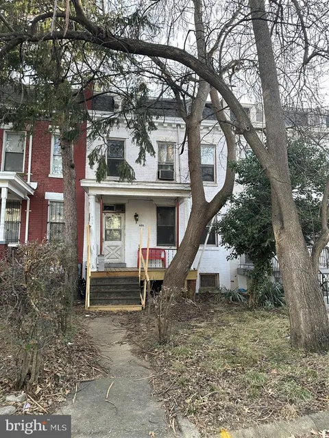 MLS: DCDC2258832