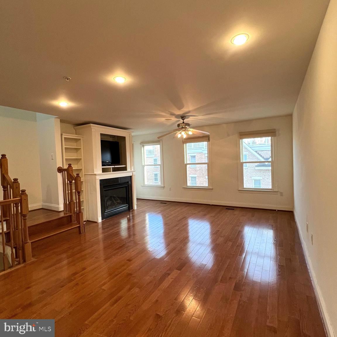 SOUTH BALTIMORE - Residential