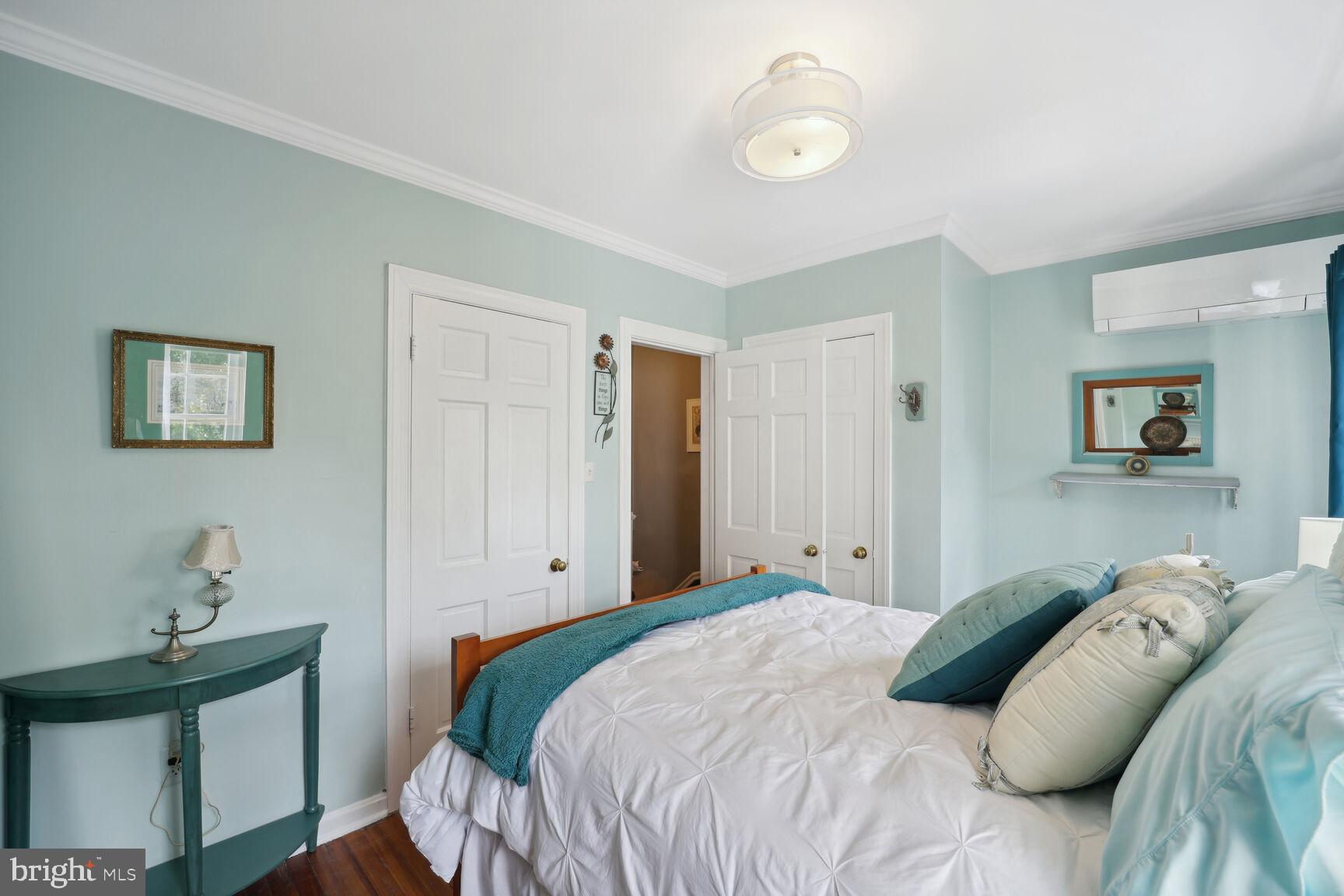 OLD TOWN - Residential Lease