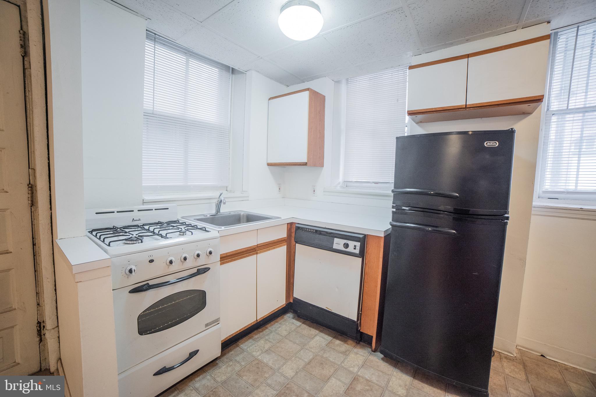 RITTENHOUSE SQUARE - Residential Lease