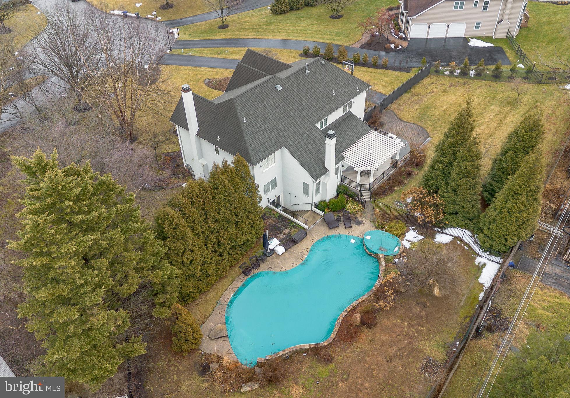 SWEDESFORD CHASE - Residential