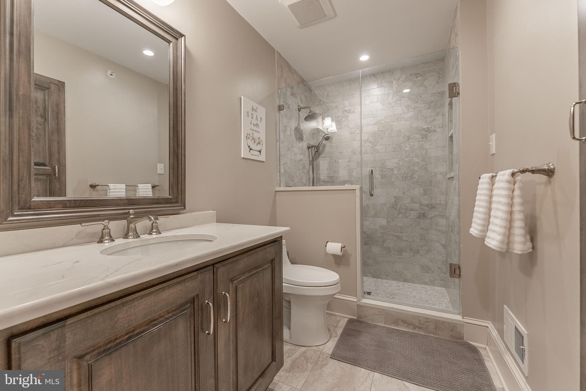 SWEDESFORD CHASE - Residential