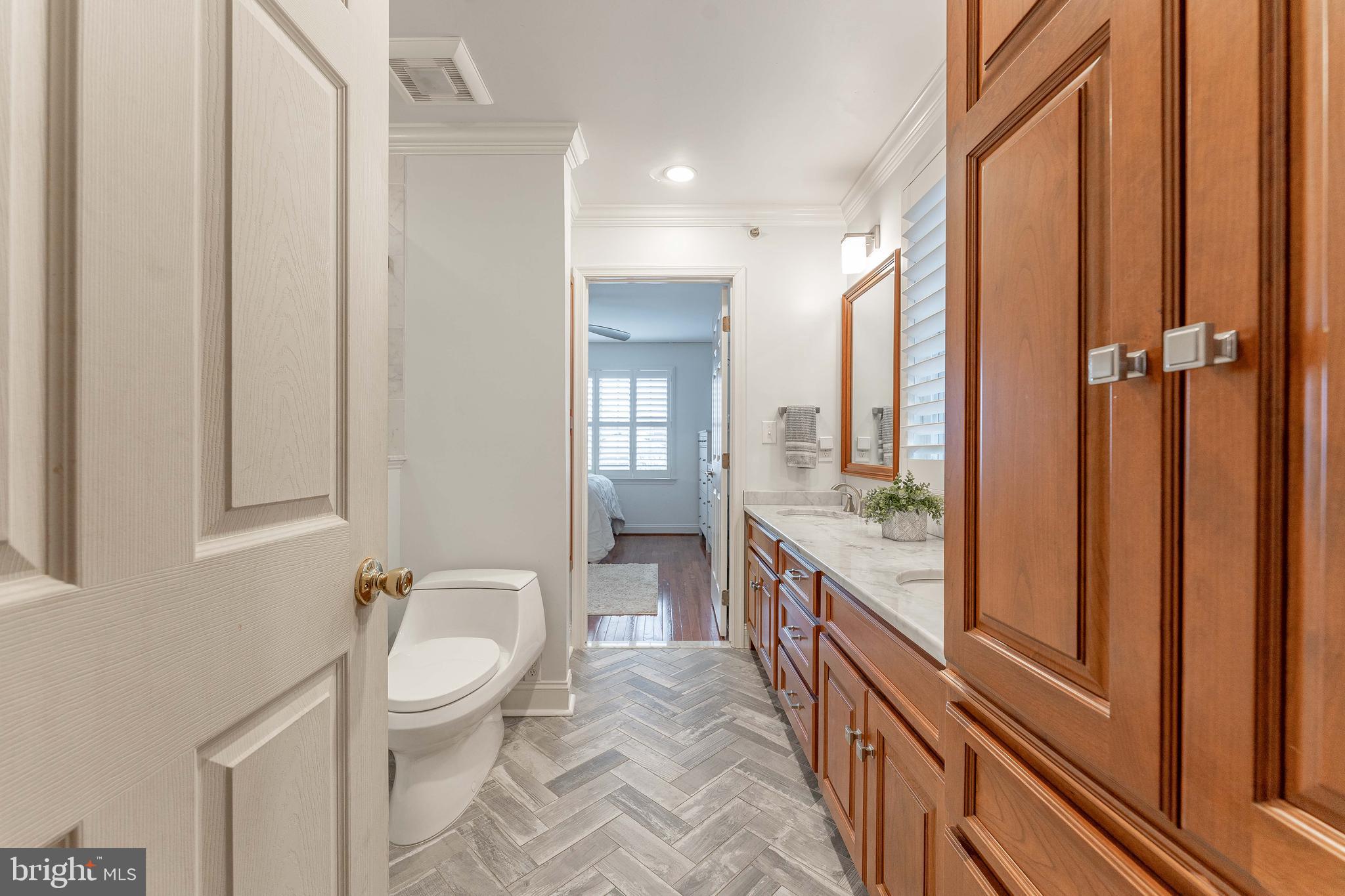 SWEDESFORD CHASE - Residential