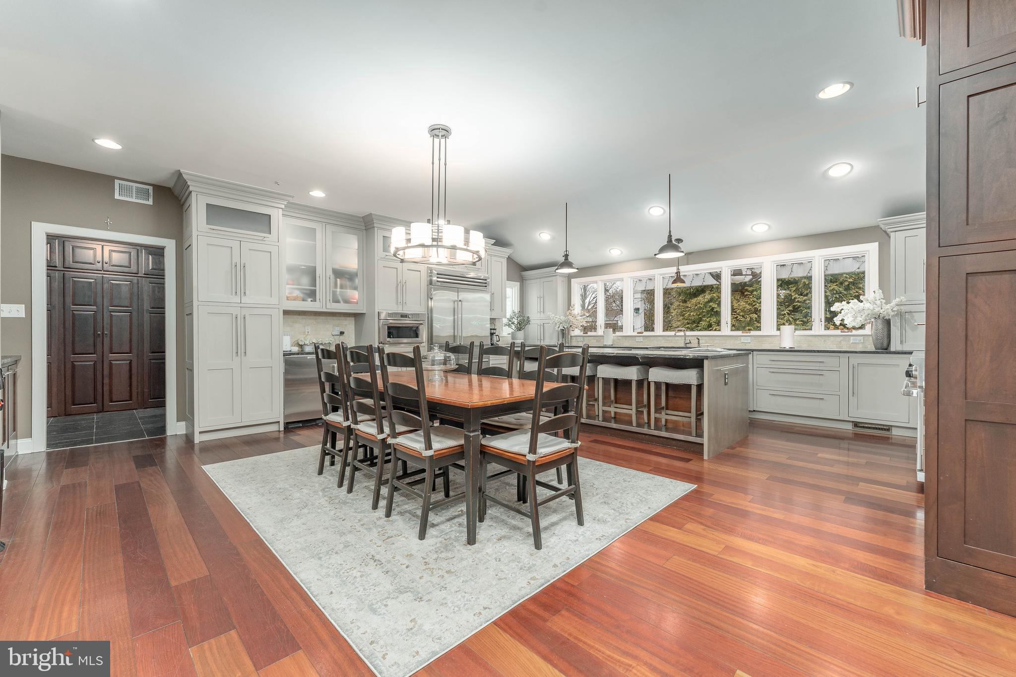 SWEDESFORD CHASE - Residential