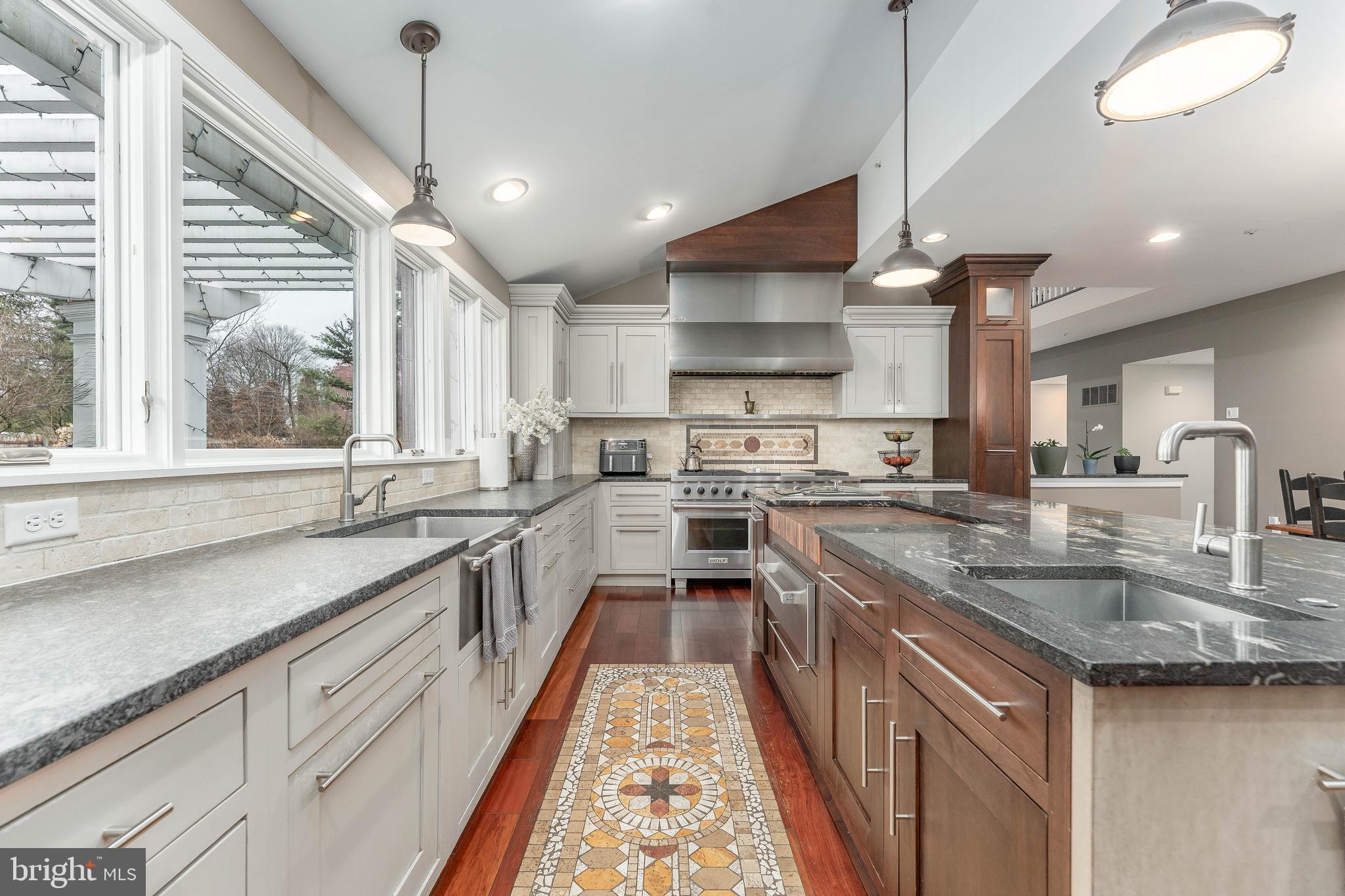 SWEDESFORD CHASE - Residential