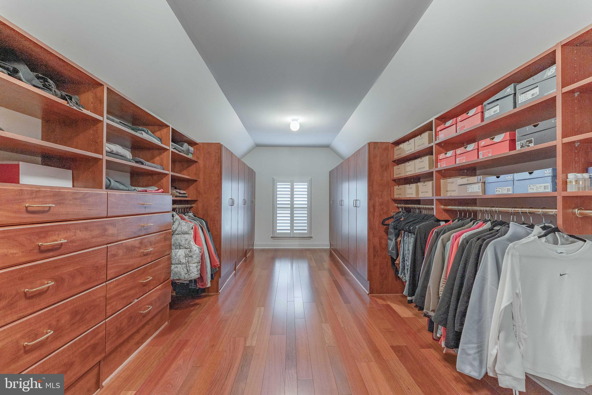 SWEDESFORD CHASE - Residential