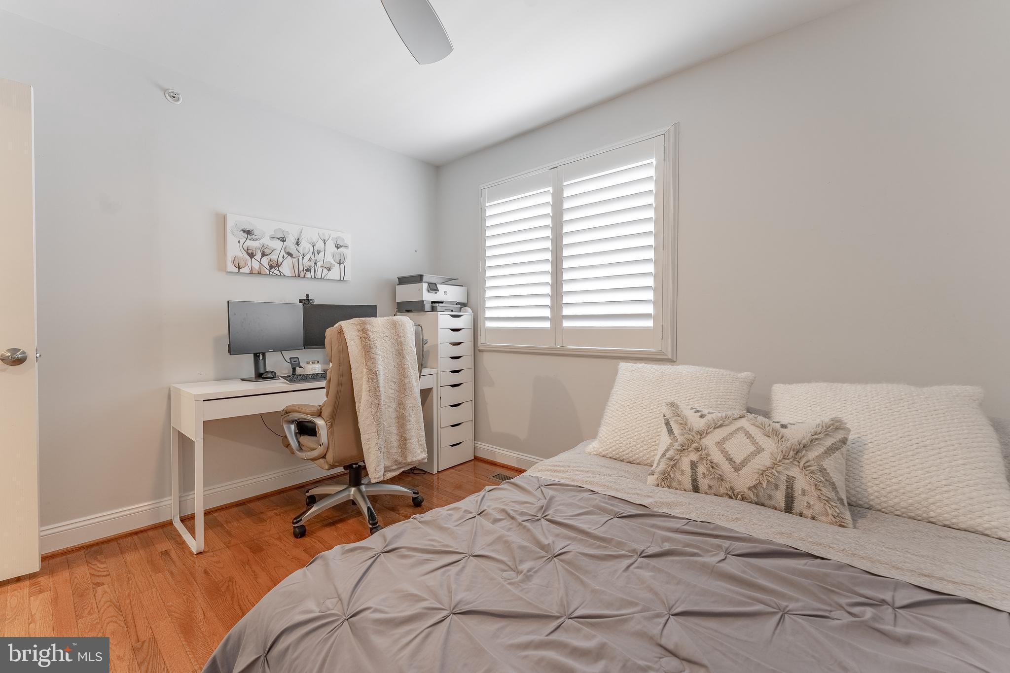 SWEDESFORD CHASE - Residential