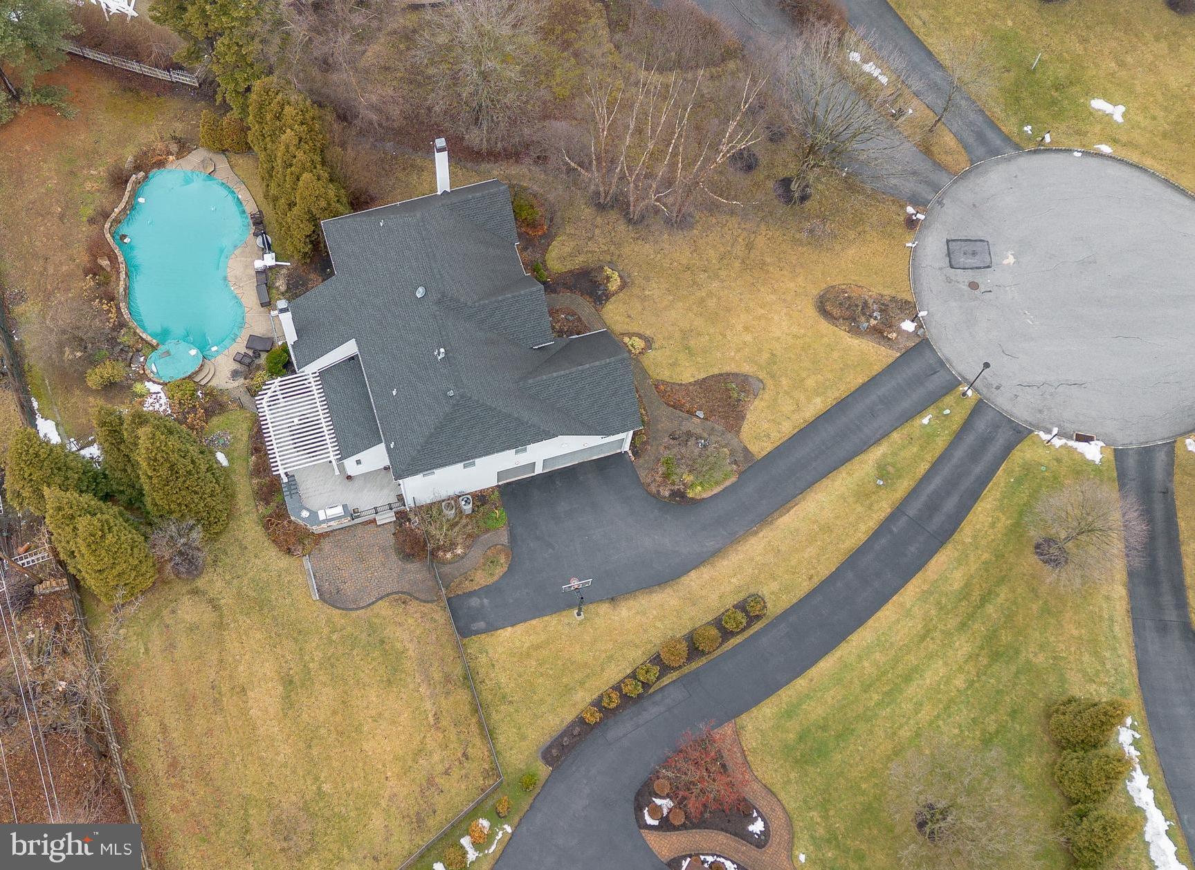 SWEDESFORD CHASE - Residential