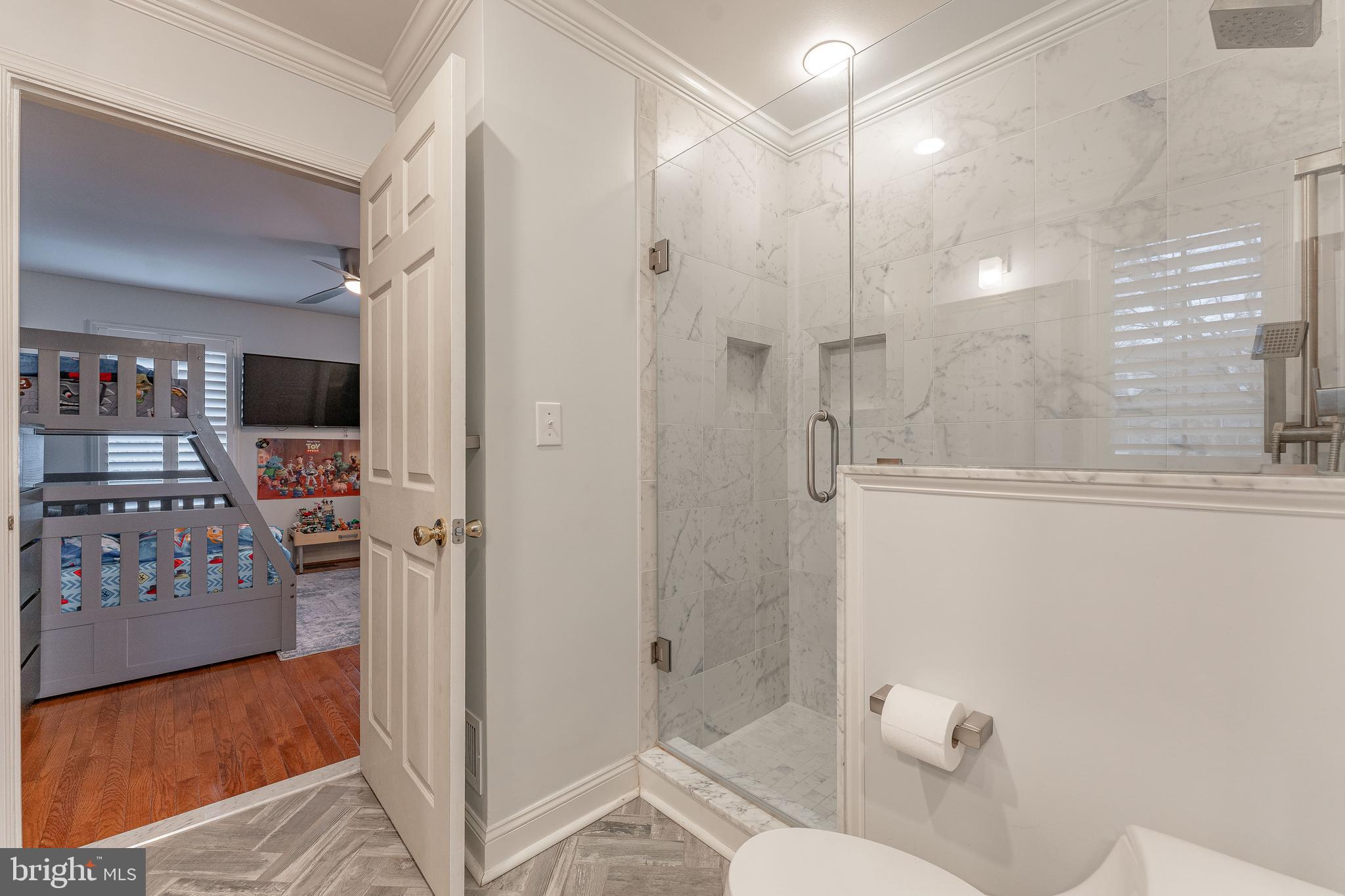 SWEDESFORD CHASE - Residential