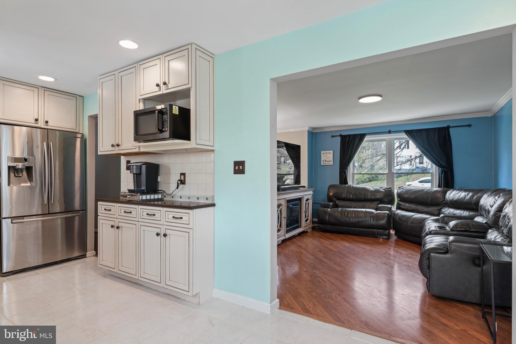 HENSEL STONE WOODS - Residential