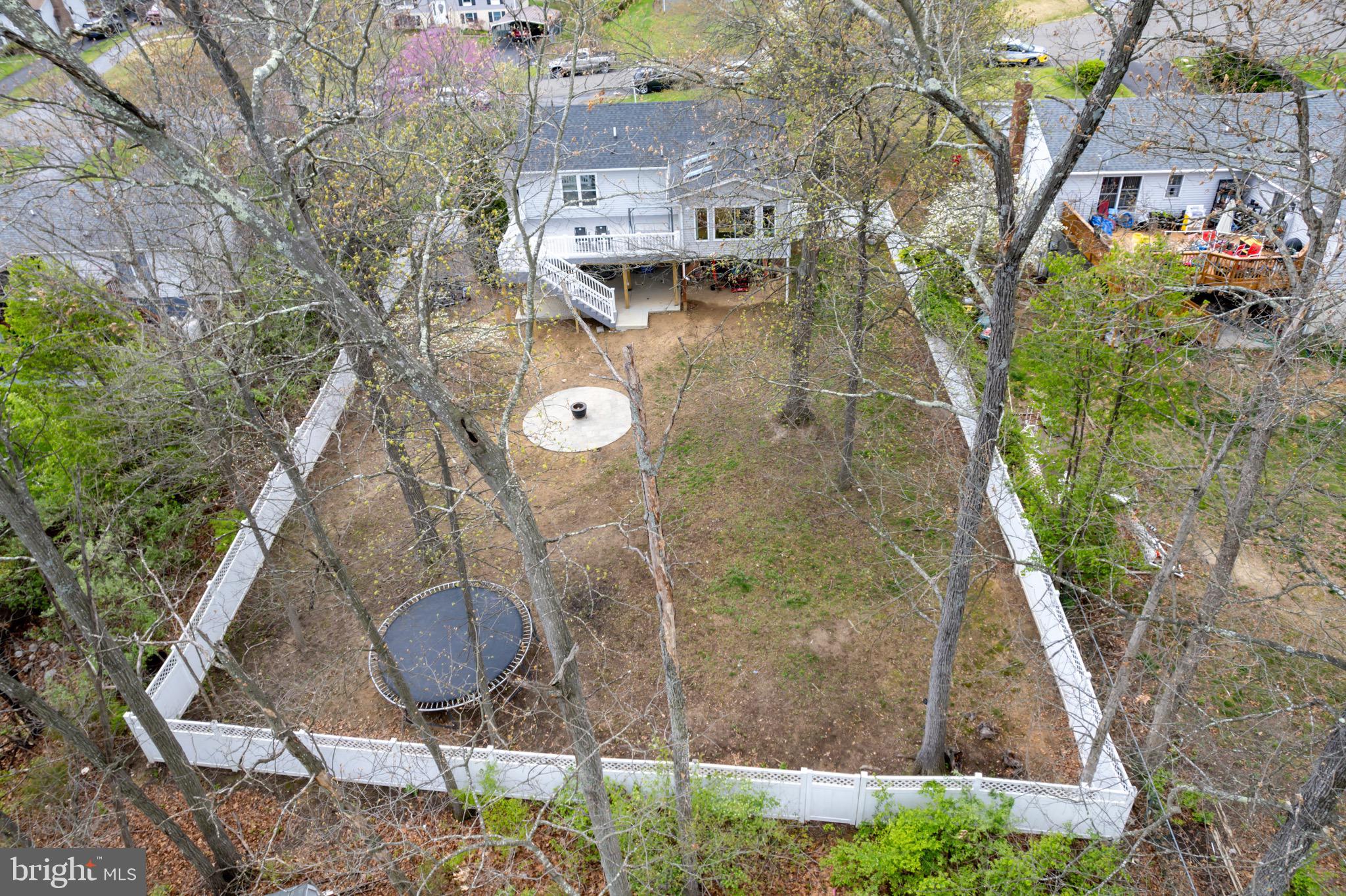 HENSEL STONE WOODS - Residential