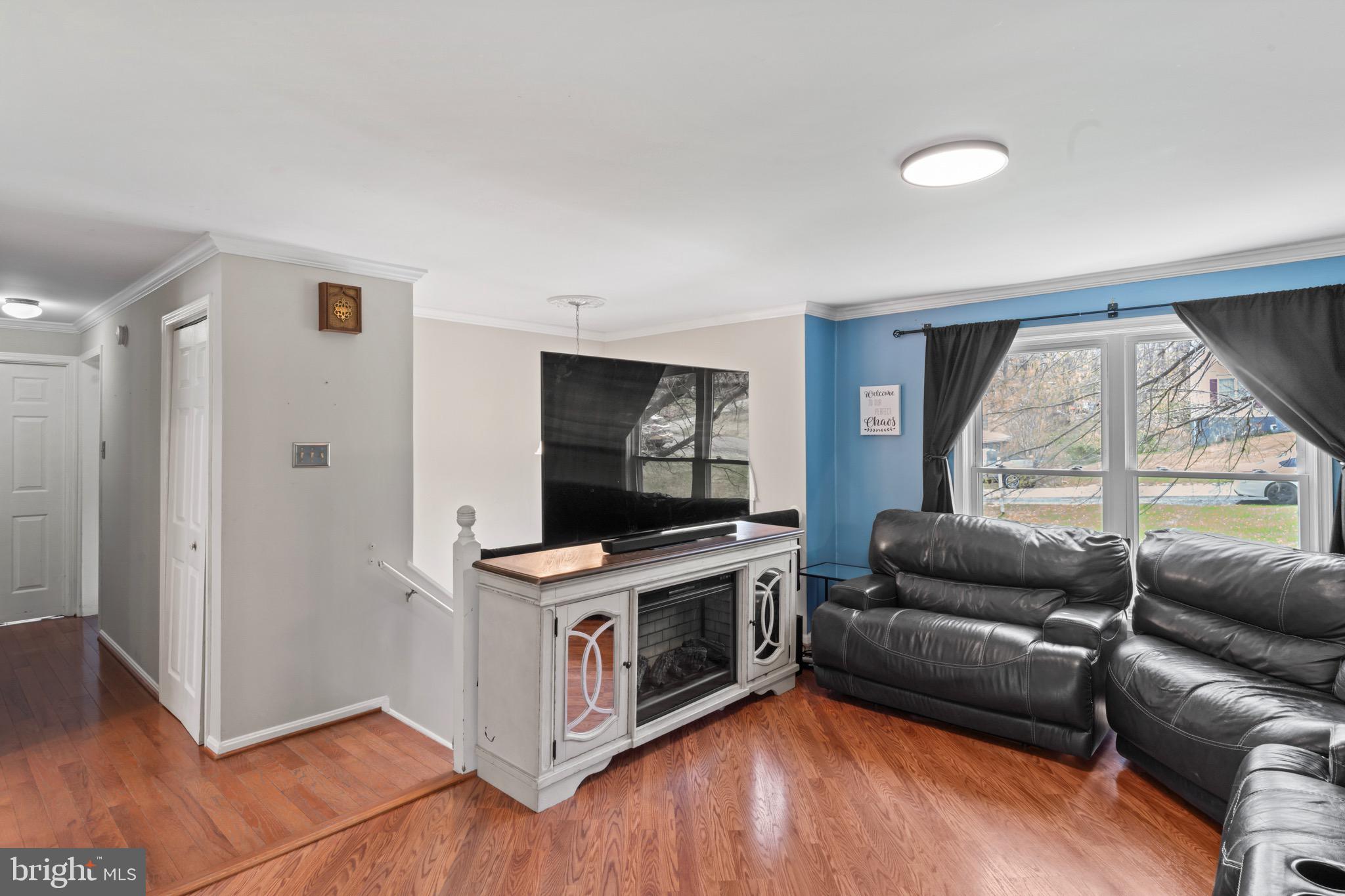 HENSEL STONE WOODS - Residential