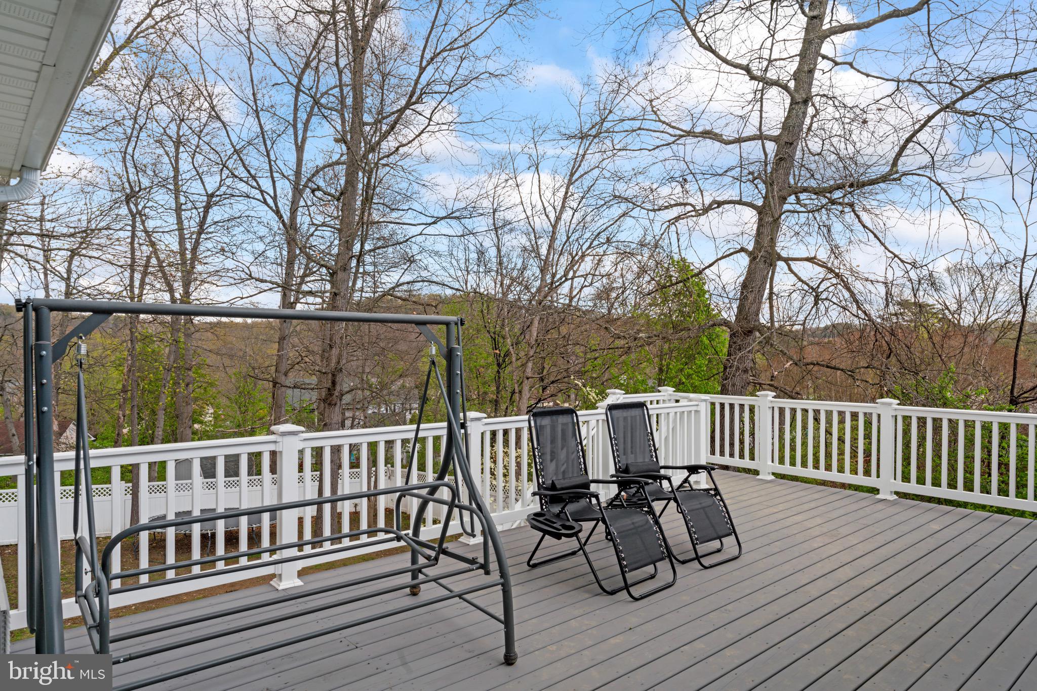 HENSEL STONE WOODS - Residential