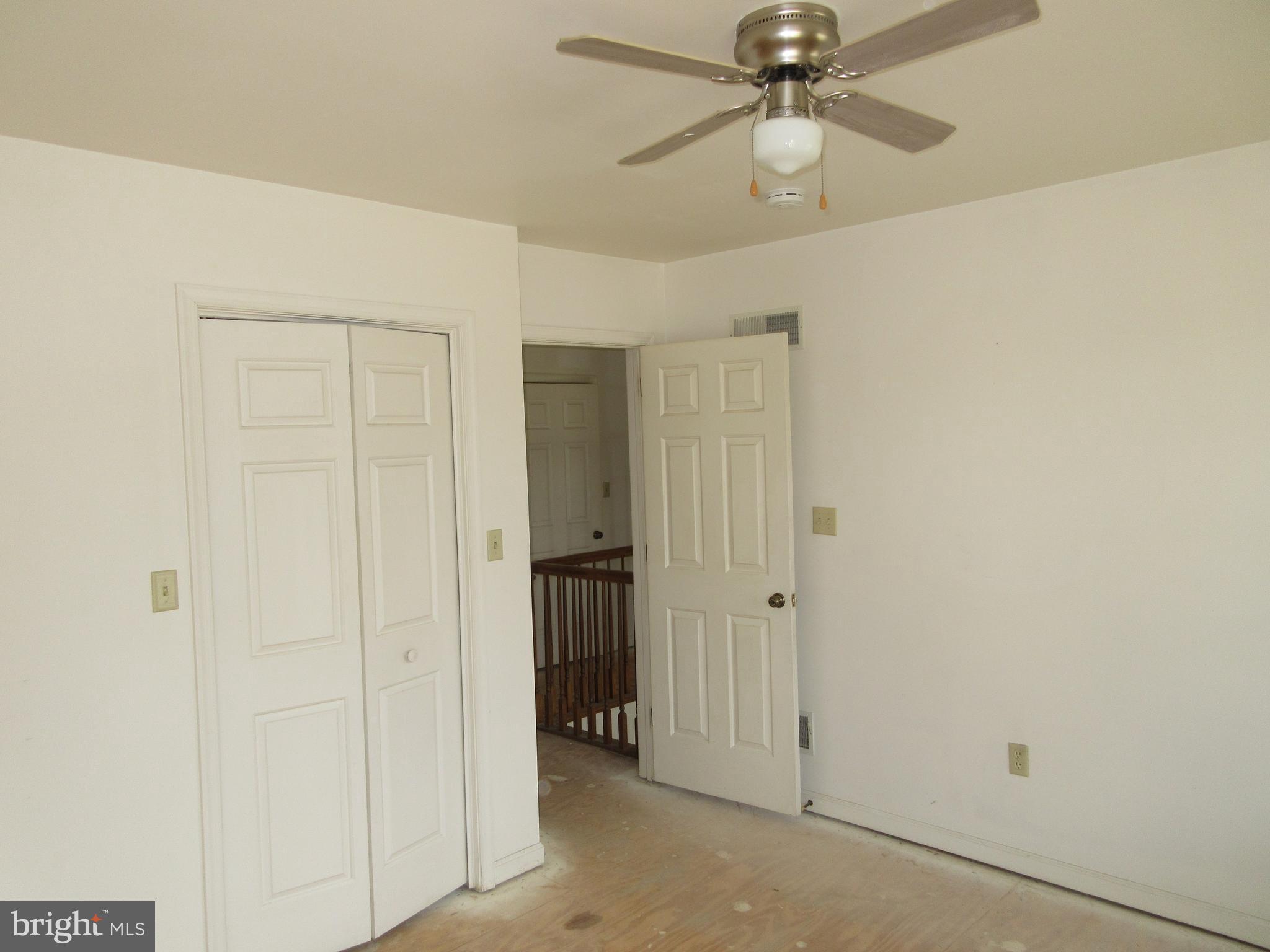 STRAWBERRY FIELDS - Residential